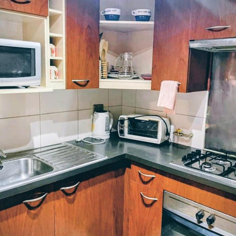 Center Suite - One-Bedroom Apartment - 5