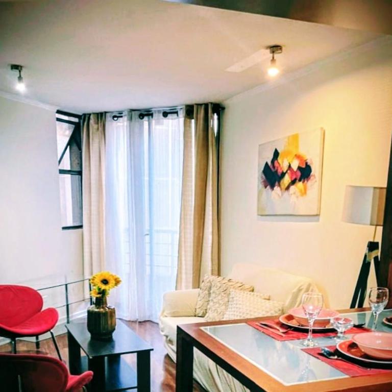 Center Suite - One-Bedroom Apartment - 1
