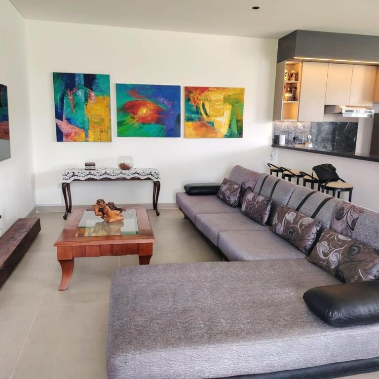 Resort familiar con playa artificial y lujo total - One-Bedroom House - 3