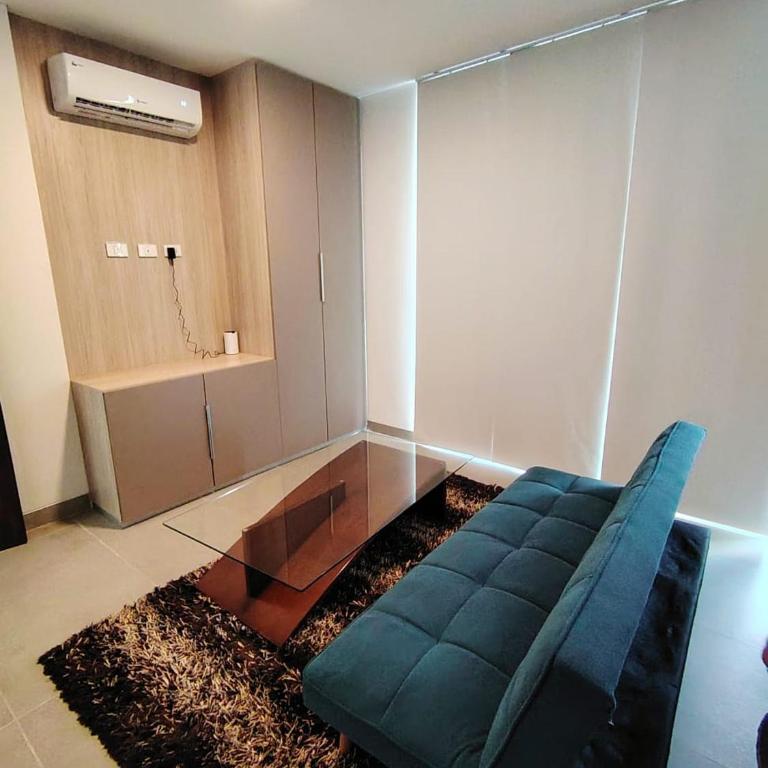 Resort familiar con playa artificial y lujo total - One-Bedroom House - 22