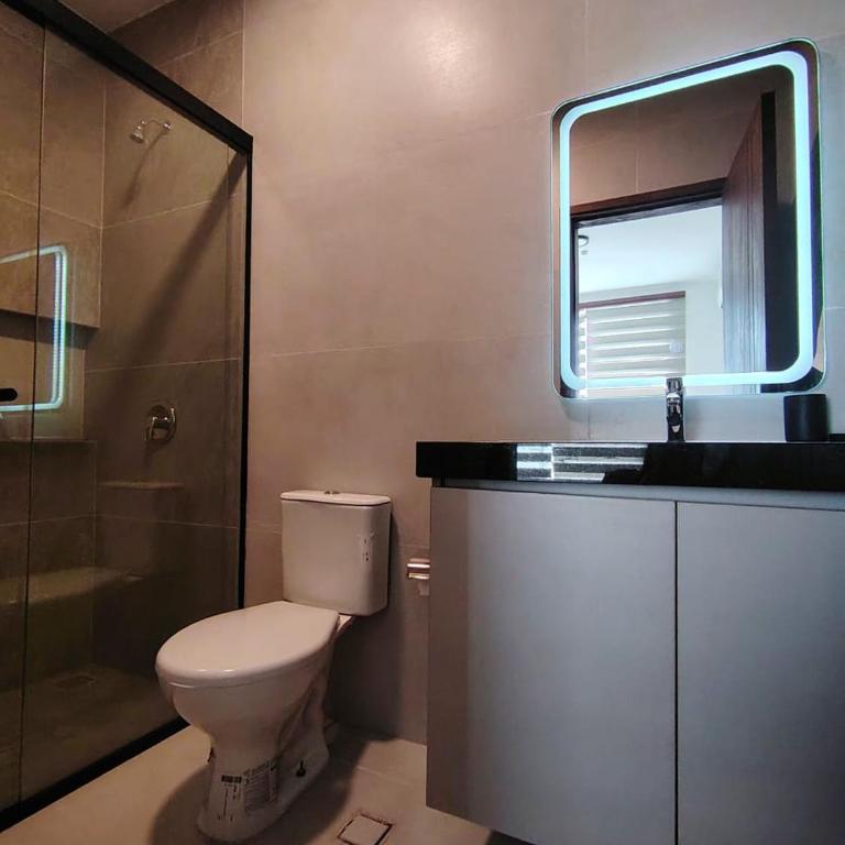 Resort familiar con playa artificial y lujo total - One-Bedroom House - 24