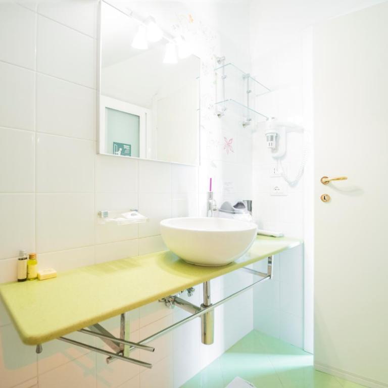 Agri Suite with jacuzzi - La Bilaia - Suite con vistas al mar - 46
