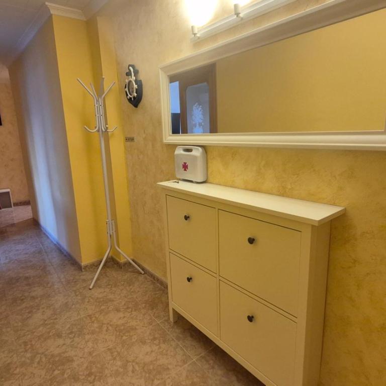 KALA muy confortable alojamiento para hasta 7 personas - Three-Bedroom Apartment - 23