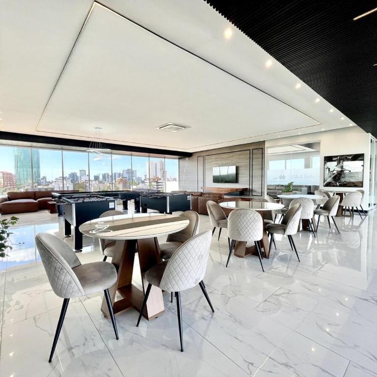Studio con piscina y gym en Sky Magnolia - One-Bedroom Apartment - 8