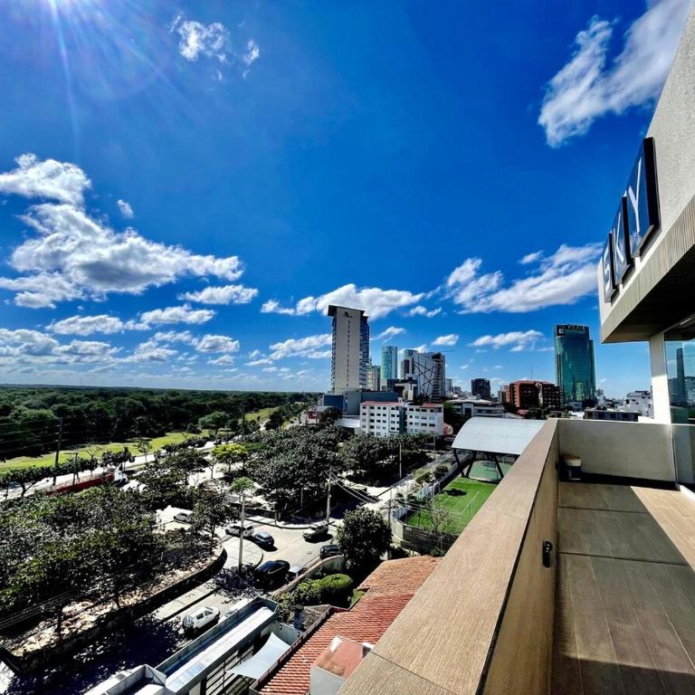 Studio con piscina y gym en Sky Magnolia - One-Bedroom Apartment - 9