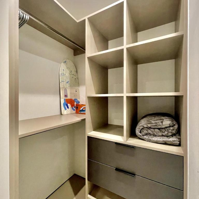 Studio con piscina y gym en Sky Magnolia - One-Bedroom Apartment - 14