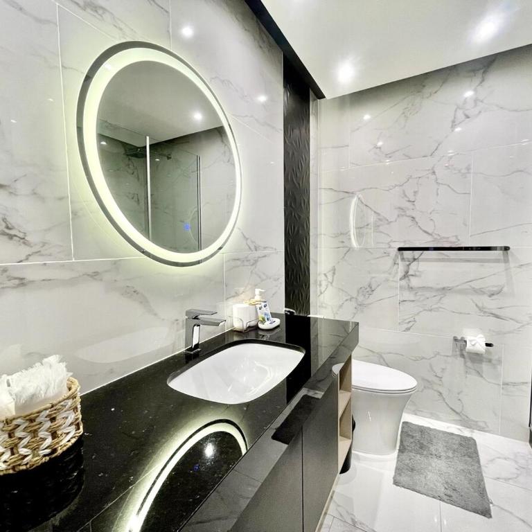 Studio con piscina y gym en Sky Magnolia - One-Bedroom Apartment - 19