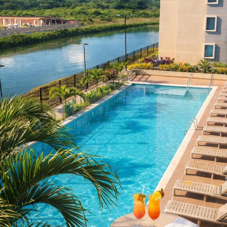 Escape to Serena del Mar Pool, Gym, and AC - Two-Bedroom Apartment - 1