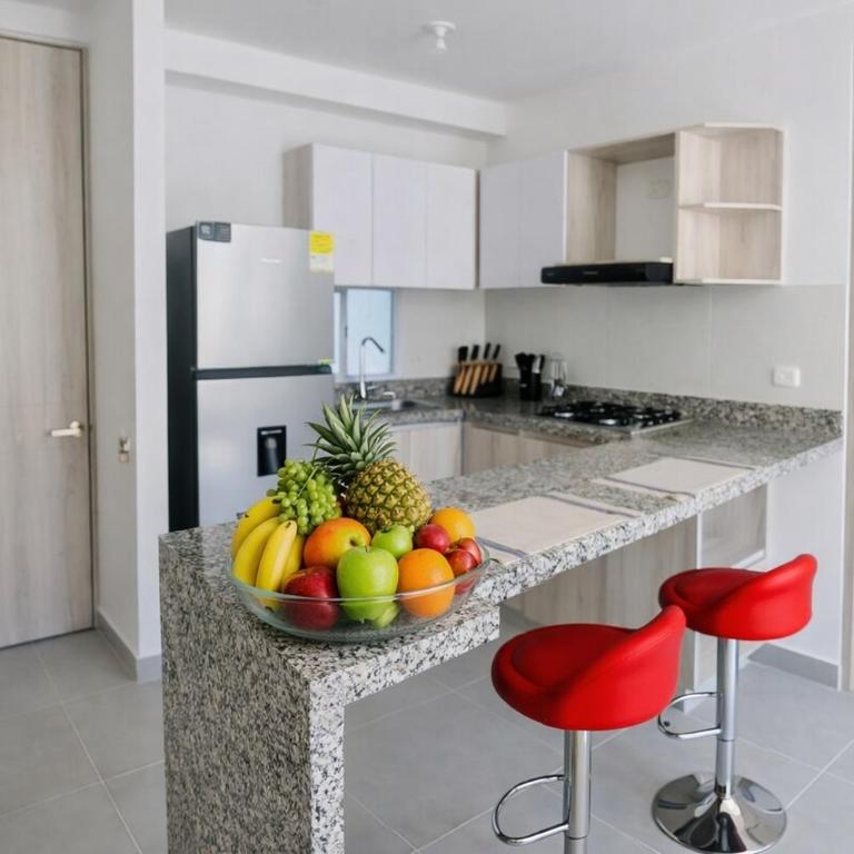 Escape to Serena del Mar Pool, Gym, and AC - Two-Bedroom Apartment - 26