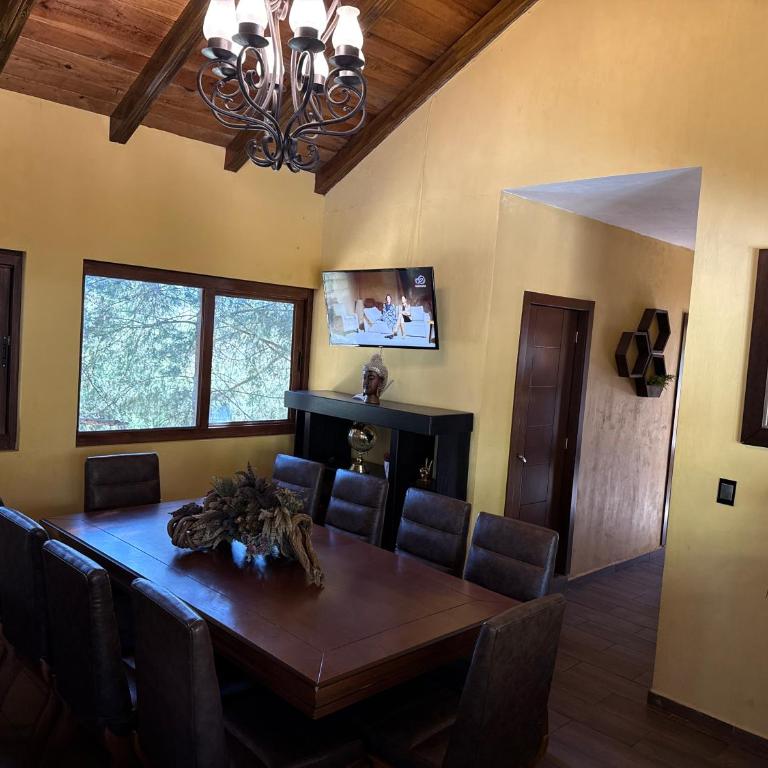 Hermosa cabaña con terraza para disfrutar Cabañas puerta del bosque Mazamitla - Casa de 4 dormitorios - 15