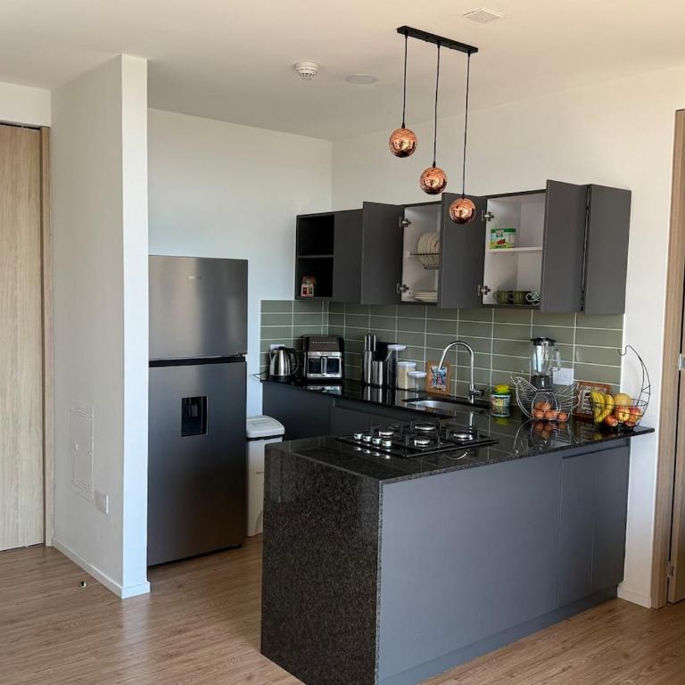 Modern Apartment With Espectacular Panoramic Views - Two-Bedroom Apartment - 11