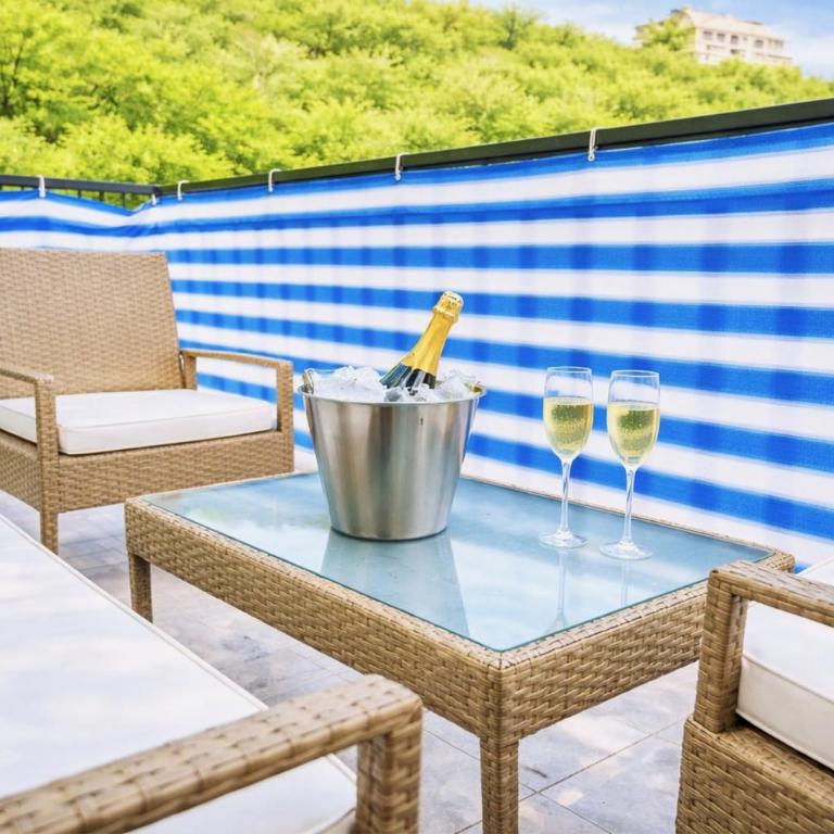 Penthouse - Balcony - Private Beach - Pool - Apartamento de 2 dormitorios - 16