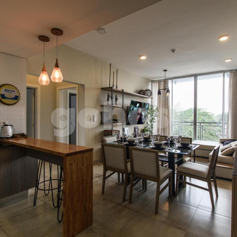 Chic apartment 600 m from Shopping del Sol - Apartment - 8