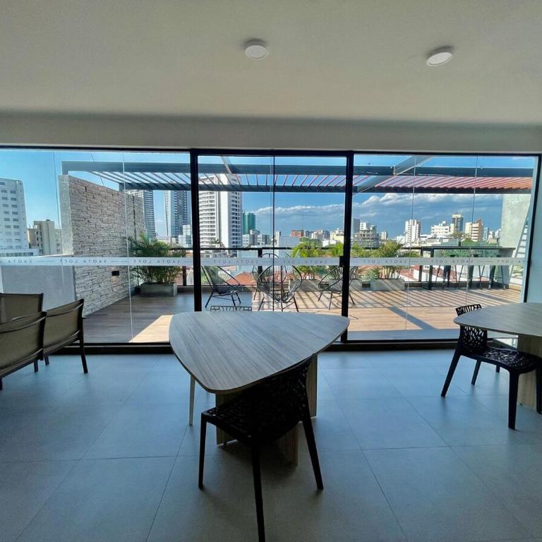 Studio con amplio balcon en Equipetrol - One-Bedroom Apartment - 19