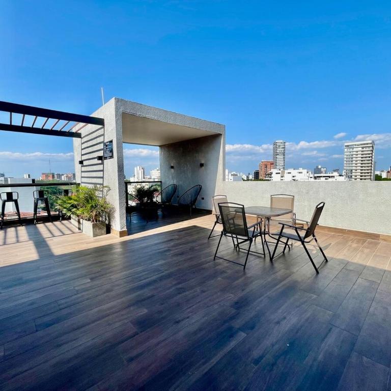 Studio con amplio balcon en Equipetrol - One-Bedroom Apartment - 20
