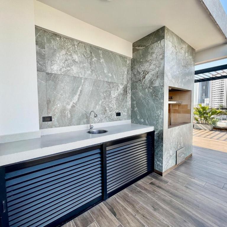 Studio con amplio balcon en Equipetrol - One-Bedroom Apartment - 47
