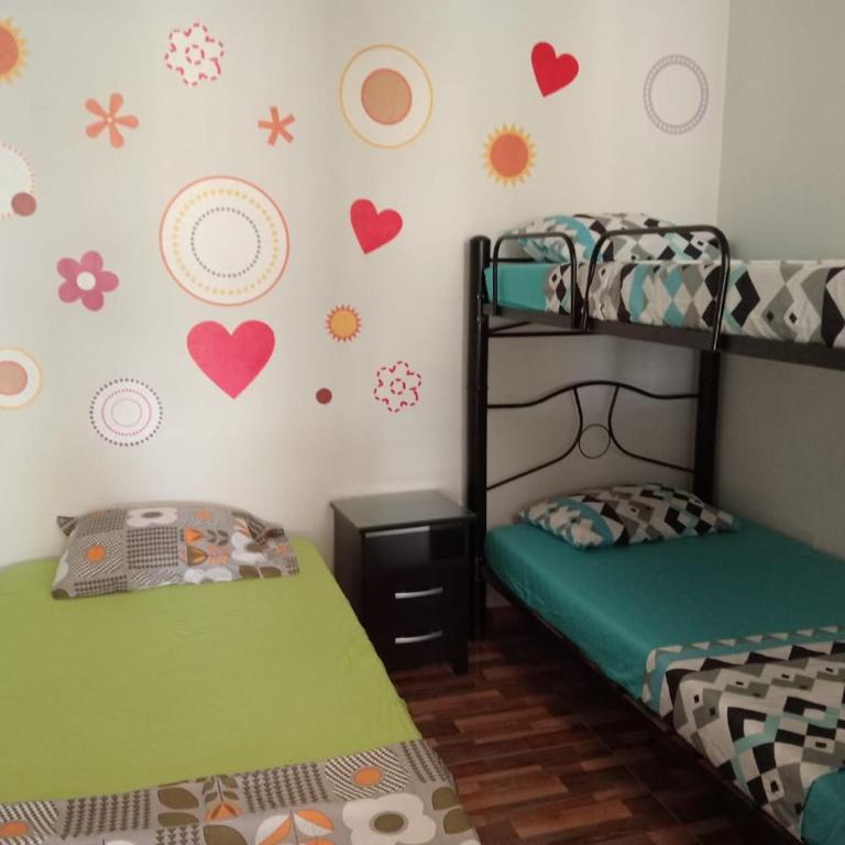 Aptos luminoso y cómodos en barrio tranquilo y un poco rural - Apartamento de 2 dormitorios con terraza - 9