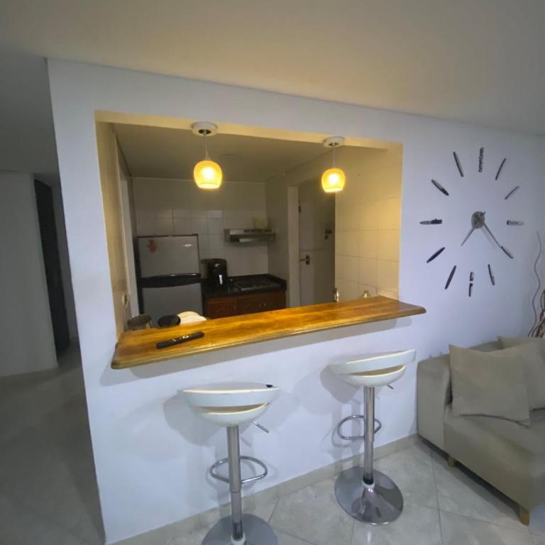 Cómodo apartamento 5personas cerca a estaciones del metro de Medellín - Apartamento de 1 dormitorio - 7