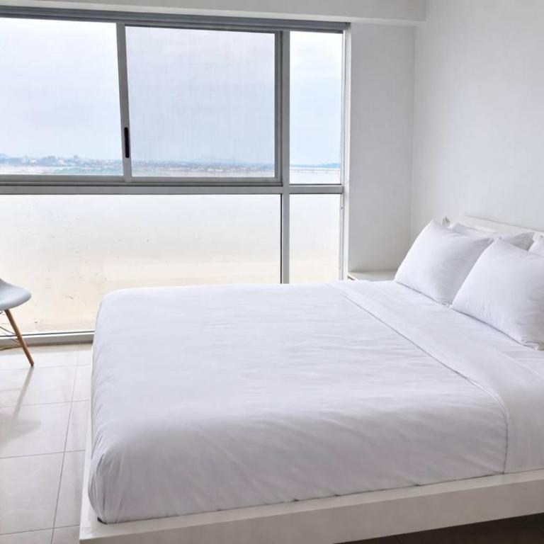 Suite moderna en Guayaquil con vista al río, excelente ubicación - Suite with River View - 9