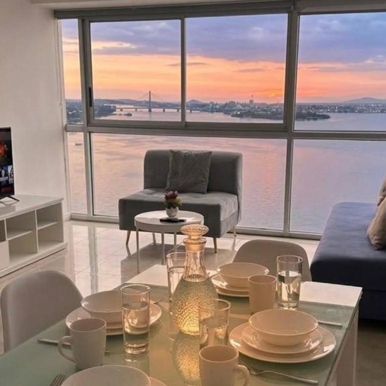 Suite moderna en Guayaquil con vista al río, excelente ubicación - Suite with River View - 16