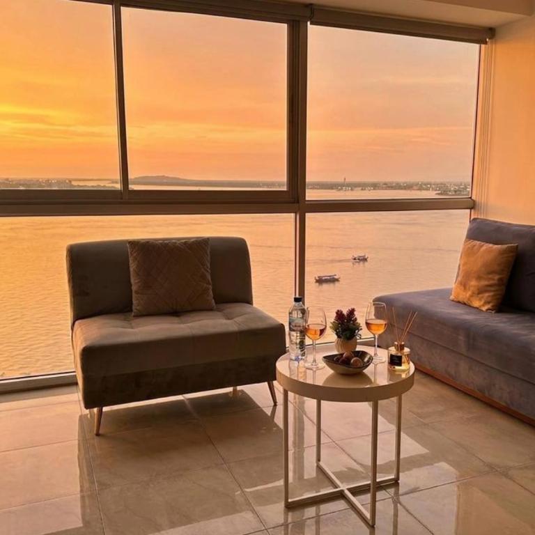 Suite moderna en Guayaquil con vista al río, excelente ubicación - Suite with River View - 20