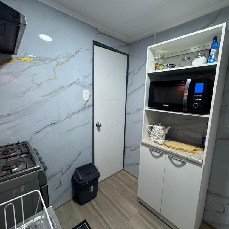Cómodo alojamiento privado a pasos del metro - Apartamento de 1 dormitorio - 4