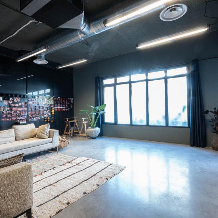 Loft architecte Design Antibes 10 mn Cannes and Sophia Antipolis - Appartement 1 Chambre - 15
