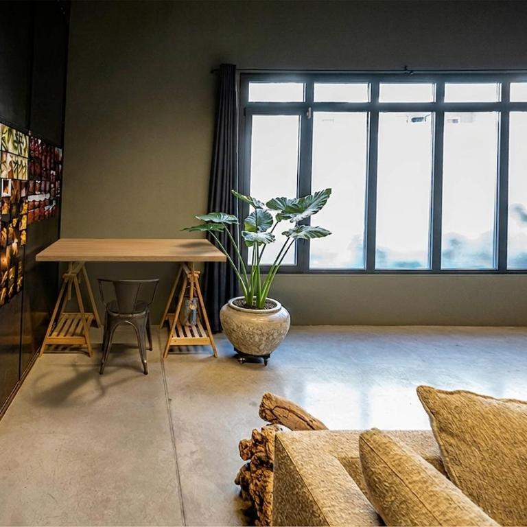 Loft architecte Design Antibes 10 mn Cannes and Sophia Antipolis - Appartement 1 Chambre - 23