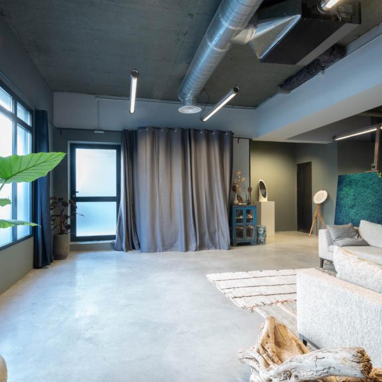 Loft architecte Design Antibes 10 mn Cannes and Sophia Antipolis - Appartement 1 Chambre - 28