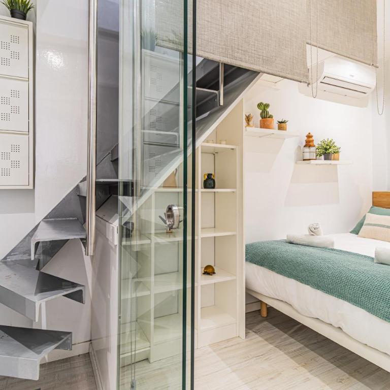 Luxury Duplex Plaza del Pilar - Two-Bedroom Apartment - 20