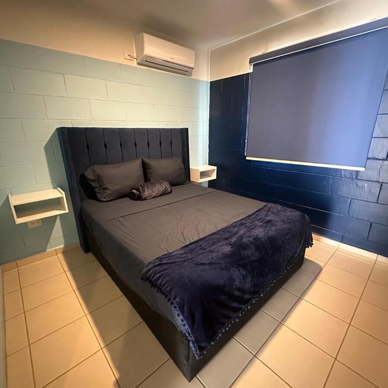 Acapulco - One-Bedroom Apartment - 11
