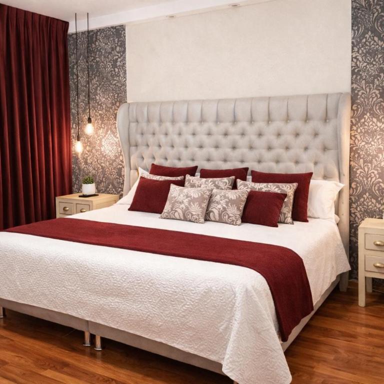 Morada Luna Condesa - Deluxe Queen Room - 1