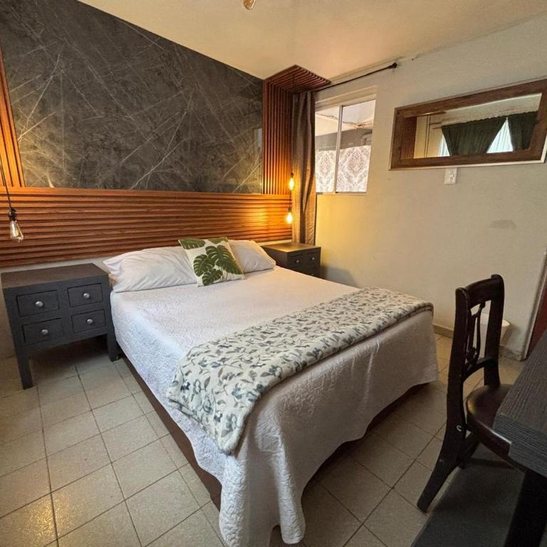 Morada Luna Condesa - Queen Room - 3