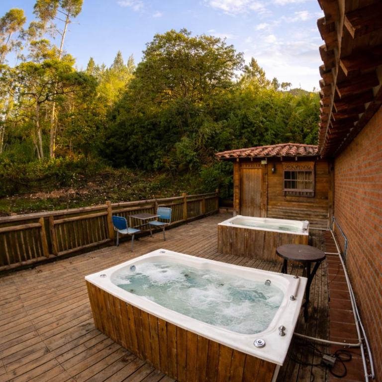 Refugio Natural - Guarne - Cabañas Ecológicas con Jacuzzi e hidromasaje - Cottage with Garden View - 13