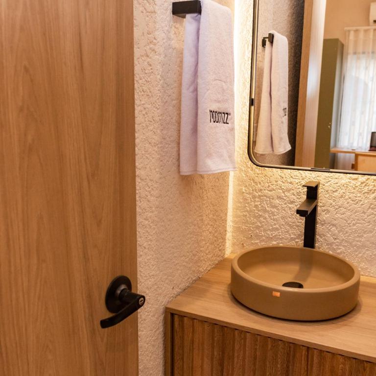 Hotel Boutique Roomzz Laureles - Habitación Doble - 14