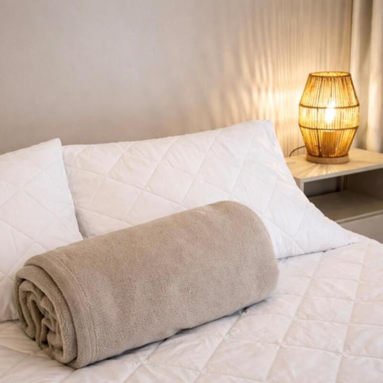Modern and bright apartment 10 minutes from the airport - Apartamento de 2 dormitorios - 21