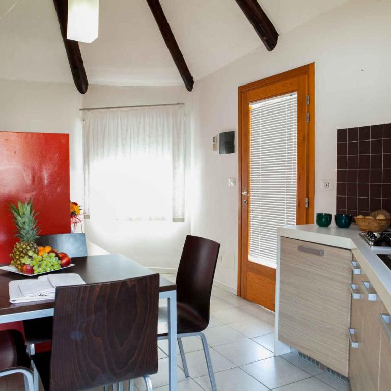 Bungalows Beachfront in Cavallino-Treporti 54879 - Bungalow - 4
