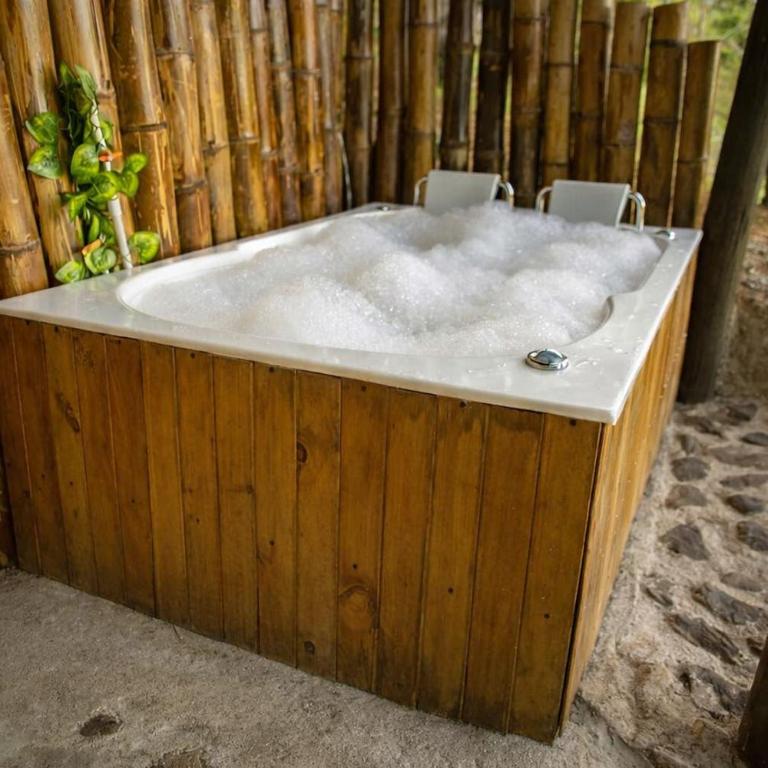 Refugio Natural - Guarne - Cabañas Ecológicas con Jacuzzi e hidromasaje - Superior Chalet - 11