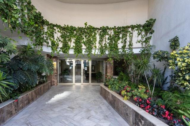 3 Hab. Primera Linea de Playa - Marbella centro - Apartment - 23
