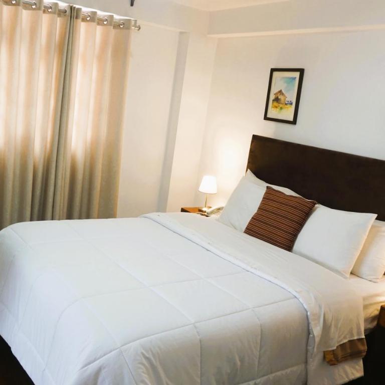 Hotel & Bungalows Villa Valencia - Habitación Doble Estándar - 1