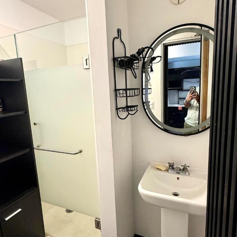 Departamento en Monterrey con vista espectacular - Two-Bedroom Apartment - 15
