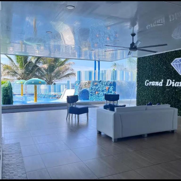 Apartamento Tonsupa Grand Diamond Beach - Three-Bedroom Apartment - 1
