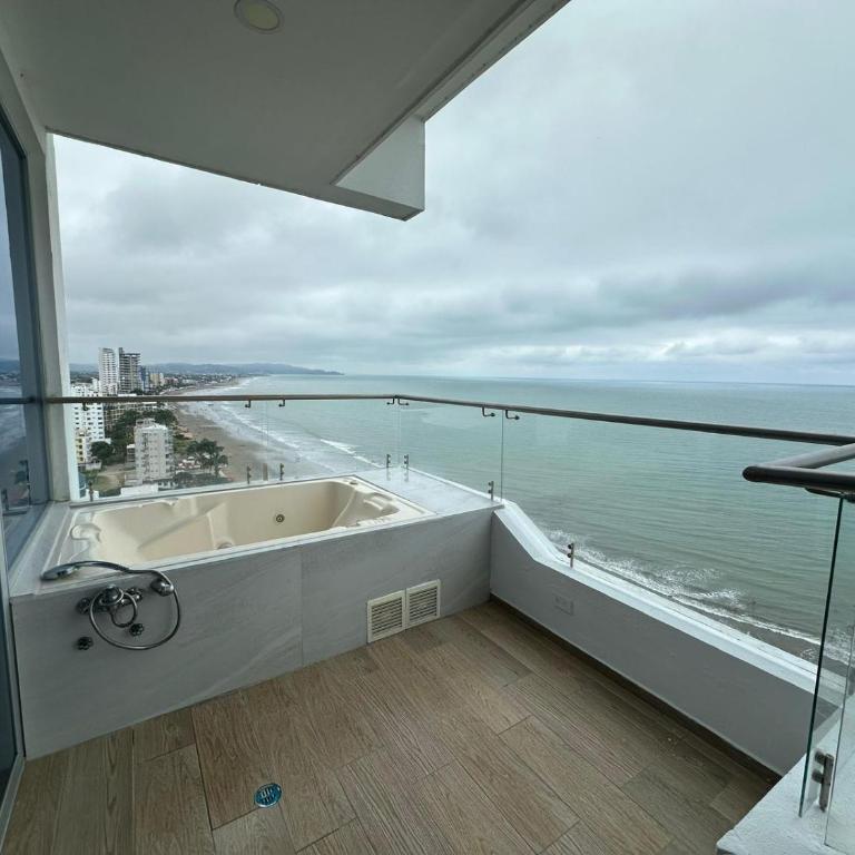 Apartamento Tonsupa Grand Diamond Beach - Three-Bedroom Apartment - 39