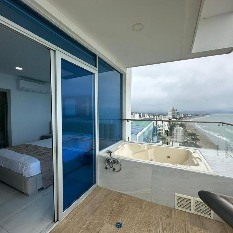 Apartamento Tonsupa Grand Diamond Beach - Three-Bedroom Apartment - 40