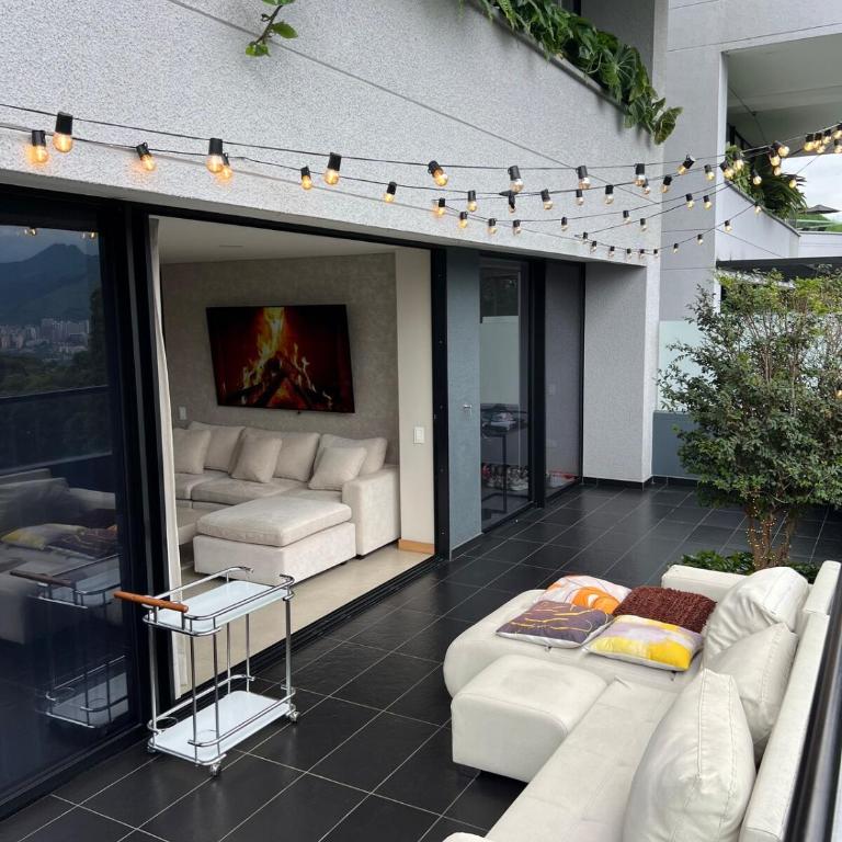 Luxury apartment in Palmas overlooking Medellín - Apartamento de 2 dormitorios - 2