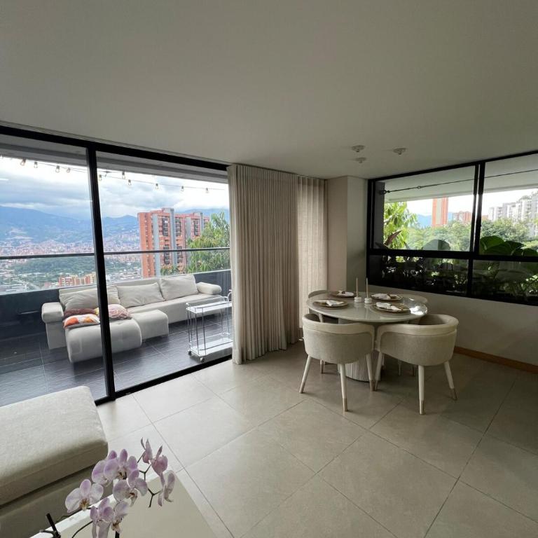 Luxury apartment in Palmas overlooking Medellín - Apartamento de 2 dormitorios - 5