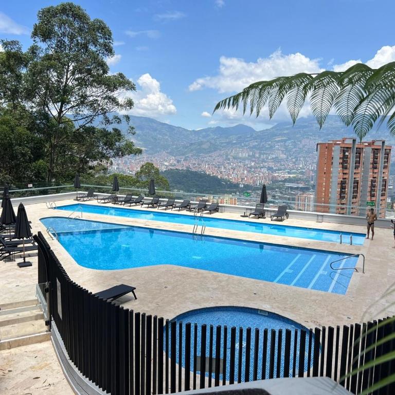 Luxury apartment in Palmas overlooking Medellín - Apartamento de 2 dormitorios - 8