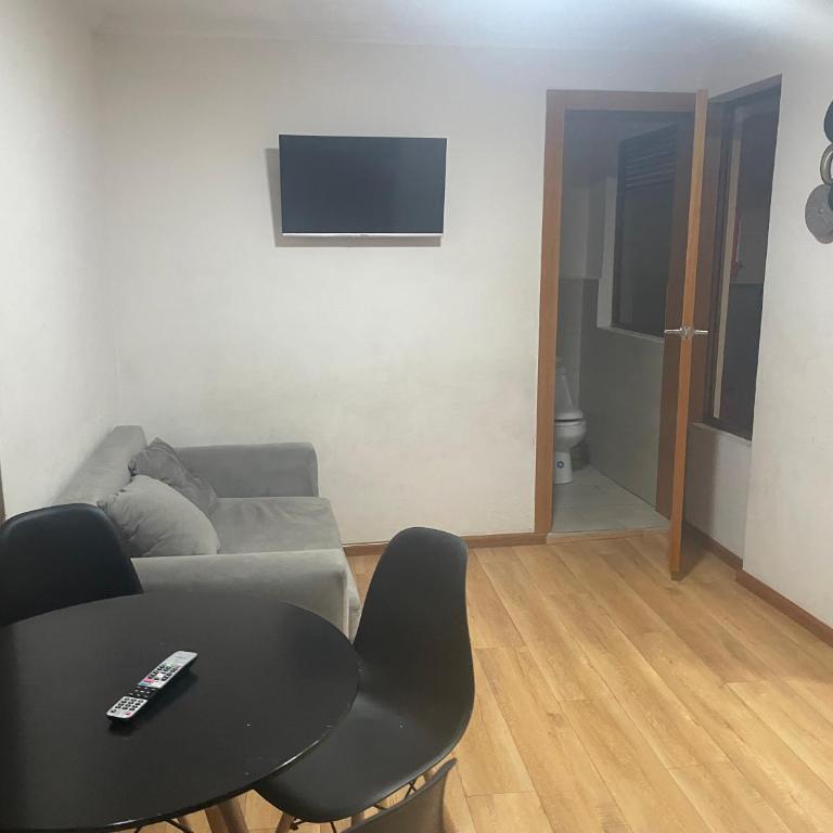 exelente suite en el centro historico de Cuenca - One-Bedroom Apartment - 4