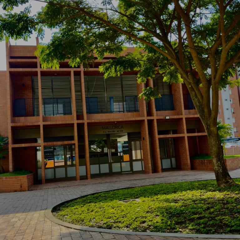 Apartamento Ibagué La Samaria, cerca a el aeropuerto, clinicas y parque deportivo - Apartamento de 3 dormitorios - 28