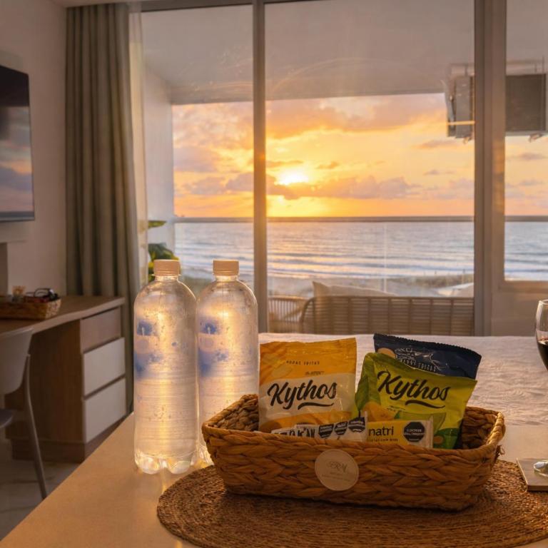Apartamento con vista al mar cerca del aeropuerto - One-Bedroom Apartment - 5